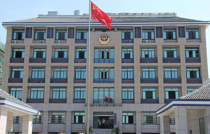 嵩明交警.jpg